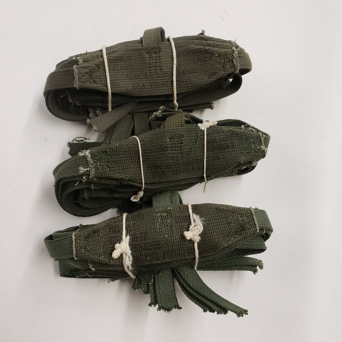 M1 Helmet Neckband 3 Point Vietnam War Era Original Asst Dates