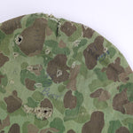 Lade das Bild in den Galerie-Viewer, Original USMC Helmet Cover – WWII Production, Vietnam War Use
