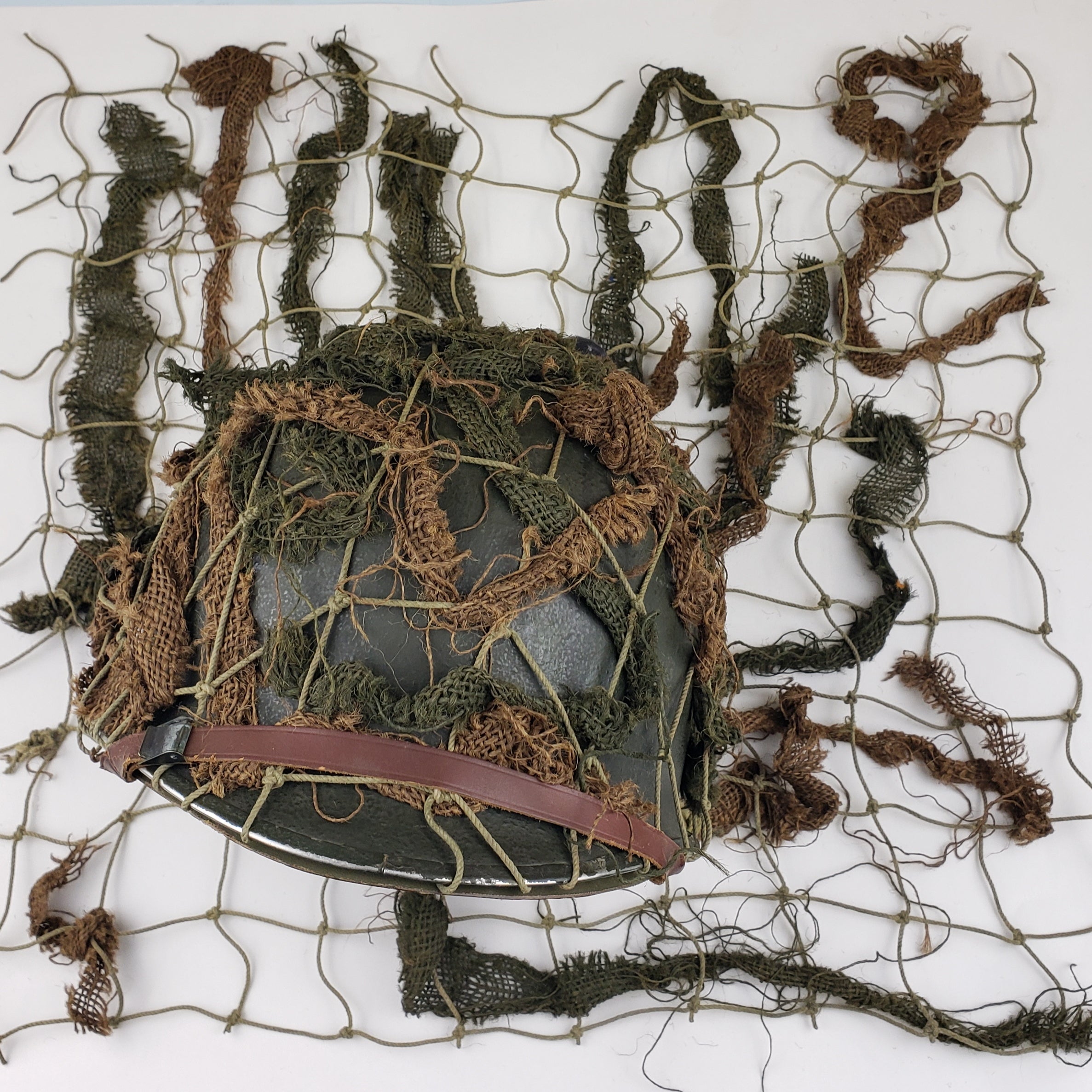 M1-Helmüberzug – 5,1 cm quadratisches Netz mit Scrim – Original